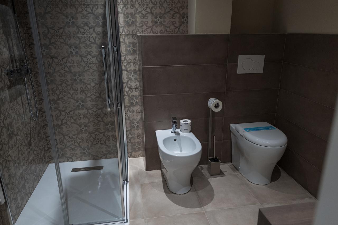 Double Room,630430845:JPEG